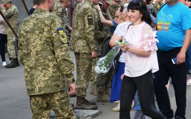 В Первомайске встречали Героев, служивших три года в зоне АТО Фото № 17 В Первомайске встречали Героев, служивших три года в зоне АТО Фото № 17