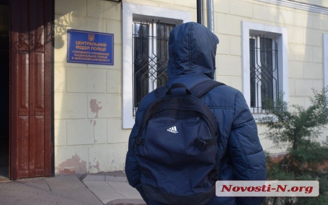 Девочки-подростки жестоко избили и сняли на видео избиение 15-летней школьницы Фото № 0 Девочки-подростки жестоко избили и сняли на видео избиение 15-летней школьницы Фото № 0
