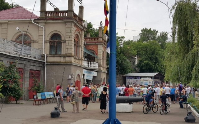 В Николаеве проходит юбилейная экологическая регата имени Сергея Шаповалова Фото № 12 В Николаеве проходит юбилейная экологическая регата имени Сергея Шаповалова Фото № 12