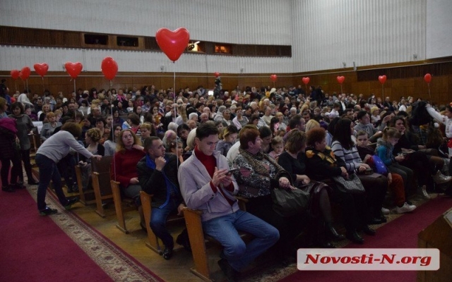 Николаевский дворец творчества учащихся празднует 95-летний юбилей Фото № 12 Николаевский дворец творчества учащихся празднует 95-летний юбилей Фото № 12