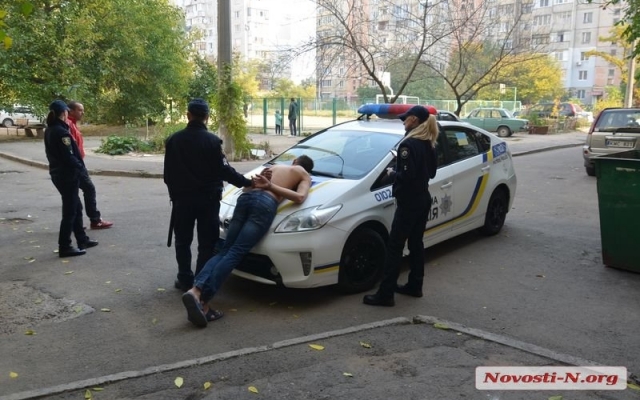 В Николаеве гость надругался над хозяйкой квартиры Фото № 4 В Николаеве гость надругался над хозяйкой квартиры Фото № 4