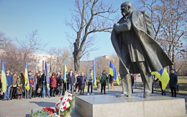 В Николаеве отметили 205 годовщину со дня рождения выдающегося украинца Тараса Григорьевича Шевченко Фото № 2 В Николаеве отметили 205 годовщину со дня рождения выдающегося украинца Тараса Григорьевича Шевченко Фото № 2