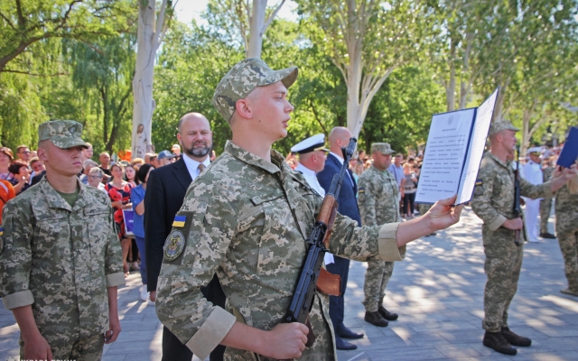 В Николаеве отмечают День Военно-Морских Сил Вооруженных Сил Украины Фото № 37 В Николаеве отмечают День Военно-Морских Сил Вооруженных Сил Украины Фото № 37