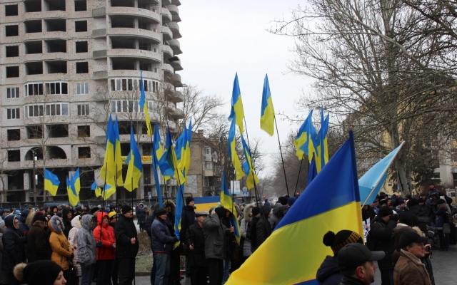 В Николаеве прошёл массовый митинг «Крым - это Украина» Фото № 15 В Николаеве прошёл массовый митинг «Крым - это Украина» Фото № 15