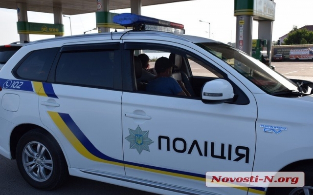 Авария на трассе под Николаевом: иномарка – в кювете, пострадавший пассажир – в больнице Фото № 13 Авария на трассе под Николаевом: иномарка – в кювете, пострадавший пассажир – в больнице Фото № 13