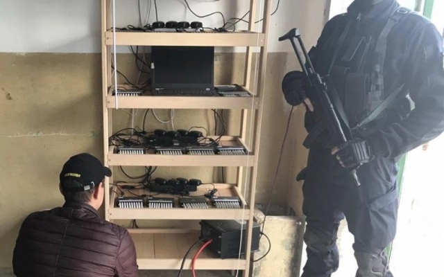 Правоохранители прекратили деятельность обнаруженного в Николаеве масштабного сервиса по массовой рассылки ложных сообщений Фото № 0 Правоохранители прекратили деятельность обнаруженного в Николаеве масштабного сервиса по массовой рассылки ложных сообщений Фото № 0