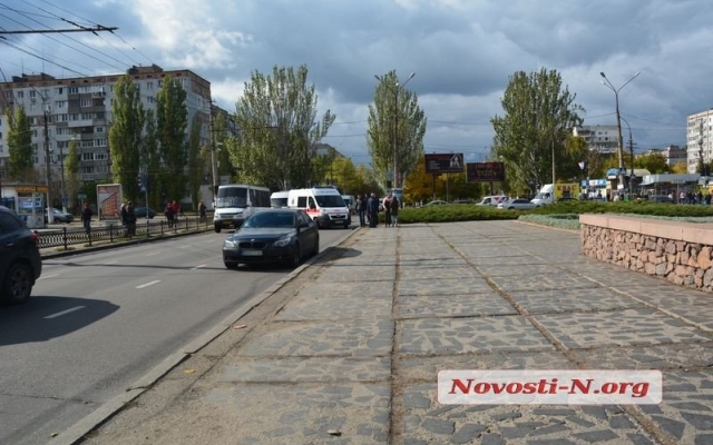 В центре Николаева В центре Николаева