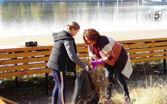 В Николаеве на реке Ингул открыли за счет «Общественного бюджета» деревянный пирс Фото № 0 В Николаеве на реке Ингул открыли за счет «Общественного бюджета» деревянный пирс Фото № 0