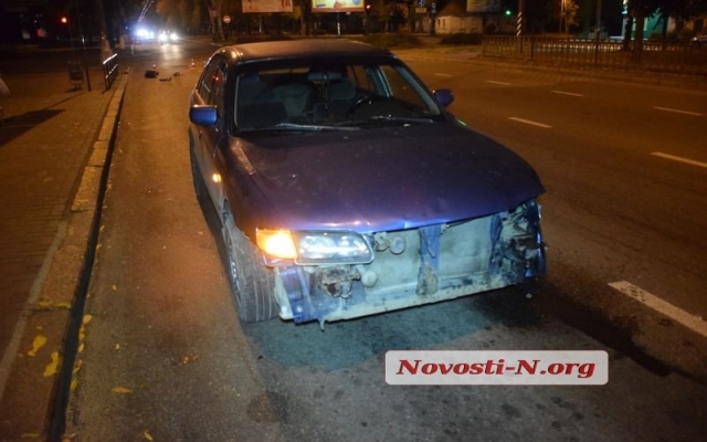 На Центральном проспекте столкнулись автомобиль м рейсовый автобус международного сообщения Фото № 3 На Центральном проспекте столкнулись автомобиль м рейсовый автобус международного сообщения Фото № 3