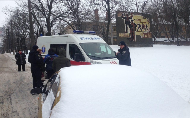 В районе Варваровского моста на пешеходном переходе под колеса автомобиля попала женщина Фото № 3 В районе Варваровского моста на пешеходном переходе под колеса автомобиля попала женщина Фото № 3