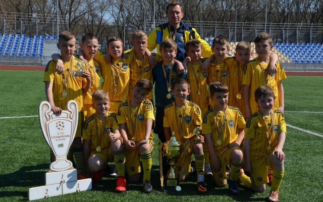 Названы победители Первого международного детского турнира по футболу Gold Cup Zeus-2019 Фото № 1 Названы победители Первого международного детского турнира по футболу Gold Cup Zeus-2019 Фото № 1