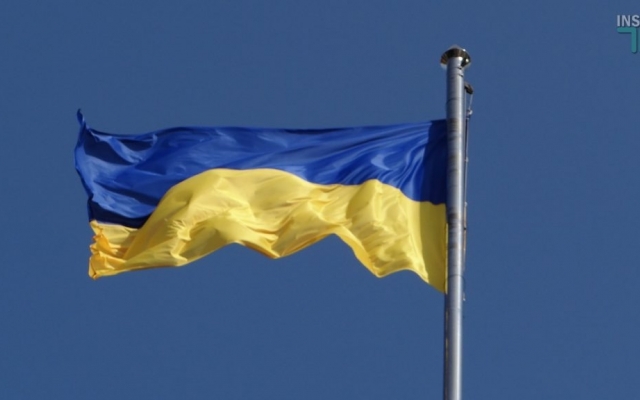 На Соборной площади состоялась Торжественная церемония поднятия большого Государственного Флага Украины Фото № 1 На Соборной площади состоялась Торжественная церемония поднятия большого Государственного Флага Украины Фото № 1