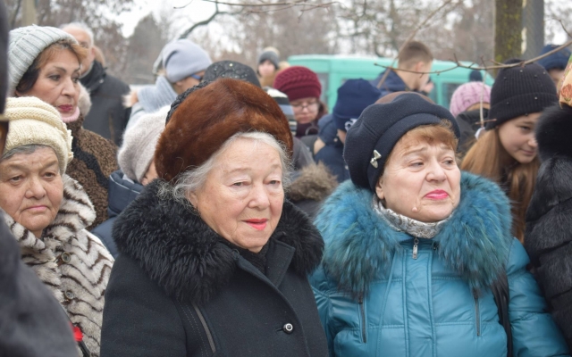 Жители Николаева почтили память жертв Холокоста Фото № 12 Жители Николаева почтили память жертв Холокоста Фото № 12