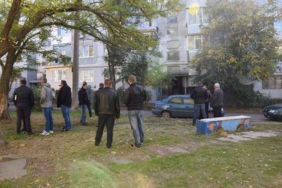 В Николаеве зарезали известного детского врача: опубликованы фото и видео Фото № 2 В Николаеве зарезали известного детского врача: опубликованы фото и видео Фото № 2