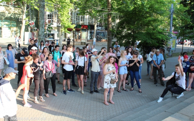 В Николаеве определили лучшего певца из народа Фото № 3 В Николаеве определили лучшего певца из народа Фото № 3
