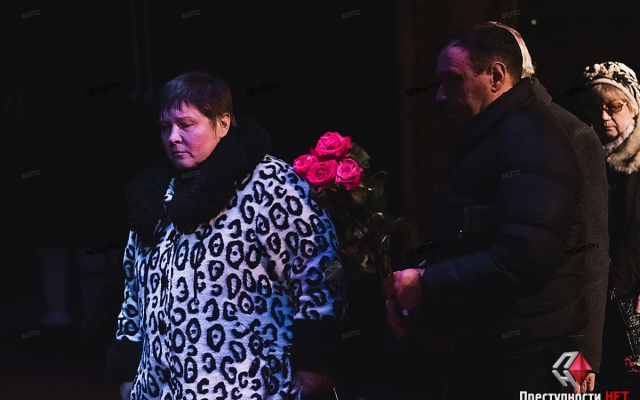 Николаев попрощался с экс-руководителем драмтеатра и депутатом облсовета Николаем Кравченко Фото № 8 Николаев попрощался с экс-руководителем драмтеатра и депутатом облсовета Николаем Кравченко Фото № 8