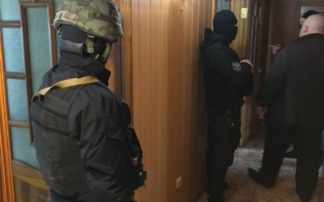 Сотрудники полиции из Киева провели обыск у депутата Николаевского горсовета Фото № 0 Сотрудники полиции из Киева провели обыск у депутата Николаевского горсовета Фото № 0