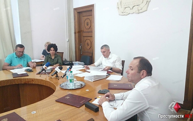 В Николаеве новые автобусы будут ездить в тестовом режиме три месяца с тарифом 5 гривен Фото № 0 В Николаеве новые автобусы будут ездить в тестовом режиме три месяца с тарифом 5 гривен Фото № 0