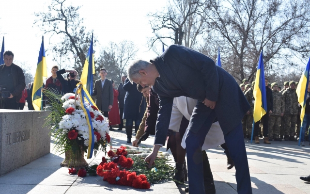 Жители Николаева почтили память Великого Кобзаря Фото № 15 Жители Николаева почтили память Великого Кобзаря Фото № 15