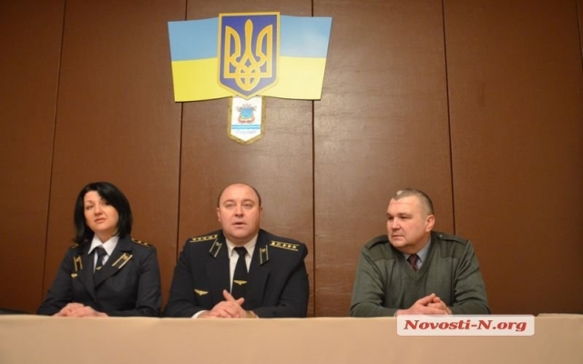 В Николаеве эвакуировали пассажиров ж/д вокзала: в здании обнаружили «бомбу» Фото № 14 В Николаеве эвакуировали пассажиров ж/д вокзала: в здании обнаружили «бомбу» Фото № 14