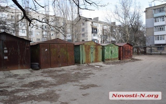 В Ингульском районе найден труп мужчины средних лет Фото № 4 В Ингульском районе найден труп мужчины средних лет Фото № 4