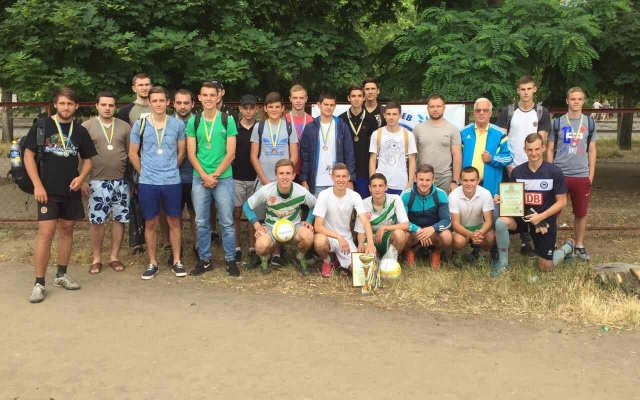В Корабельном районе Николаева состоялся турнир по уличному футболу Фото № 0 В Корабельном районе Николаева состоялся турнир по уличному футболу Фото № 0