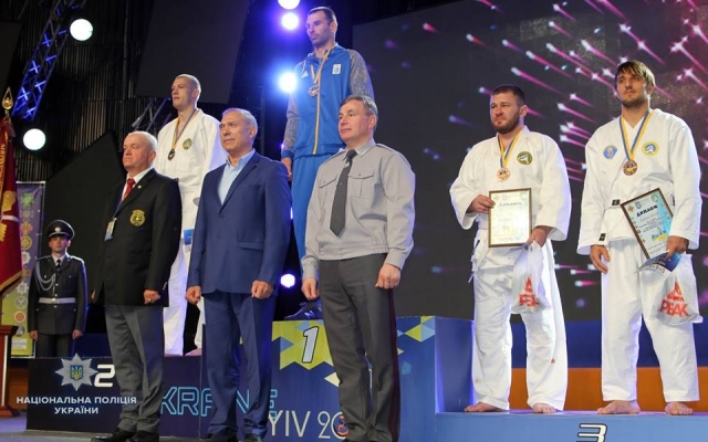 Николаевский спецназовец выиграл Кубок Президента Украины рукопашному бою Фото № 3 Николаевский спецназовец выиграл Кубок Президента Украины рукопашному бою Фото № 3
