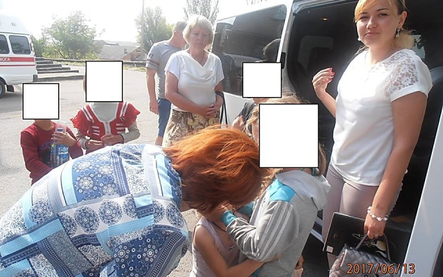На Николаевщине соцслужбы забрали детей из трех неблагополучных семей Фото № 0 На Николаевщине соцслужбы забрали детей из трех неблагополучных семей Фото № 0