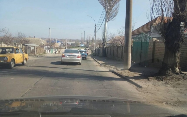 Из-за ремонтных работ на Троицкой большие автомобильные пробки Фото № 2 Из-за ремонтных работ на Троицкой большие автомобильные пробки Фото № 2