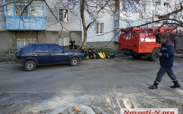 На Ленинградской произошел сильный пожар в многоэтажном жилом доме Фото № 1 На Ленинградской произошел сильный пожар в многоэтажном жилом доме Фото № 1
