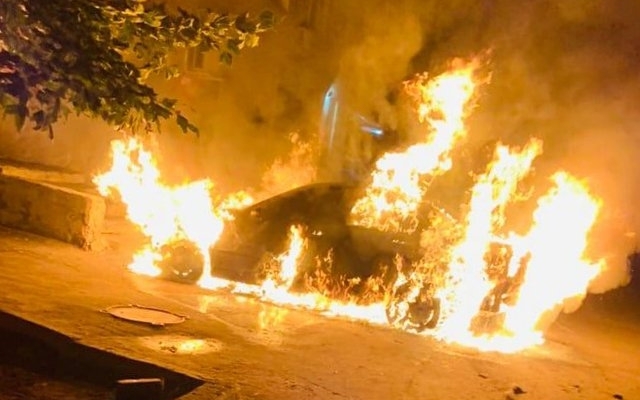 В Николаеве неизвестные взорвали автомобиль Фото № 0 В Николаеве неизвестные взорвали автомобиль Фото № 0