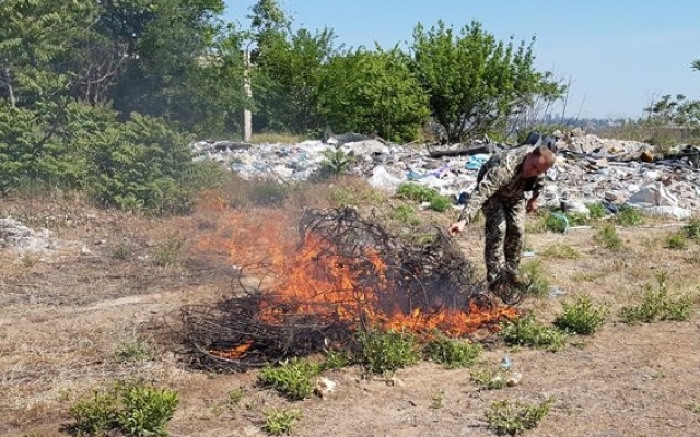 Правоохранители в водоемах Николаева и Николаевской области обнаружили браконьерские орудия лова Фото № 15 Правоохранители в водоемах Николаева и Николаевской области обнаружили браконьерские орудия лова Фото № 15