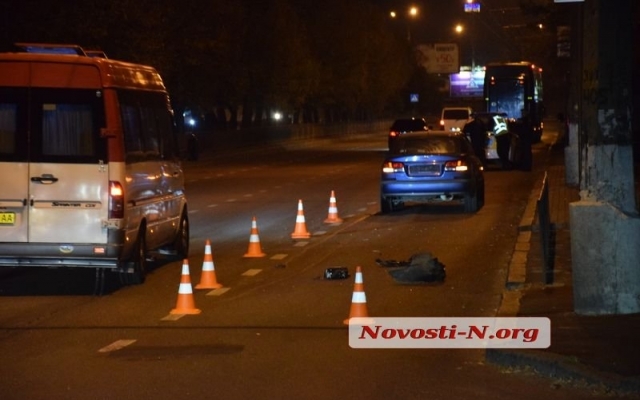 На Центральном проспекте столкнулись автомобиль м рейсовый автобус международного сообщения Фото № 1 На Центральном проспекте столкнулись автомобиль м рейсовый автобус международного сообщения Фото № 1
