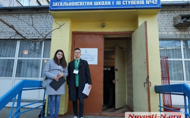 В Николаеве голосование на выборах Президента Украины проходит достаточно активно Фото № 5 В Николаеве голосование на выборах Президента Украины проходит достаточно активно Фото № 5