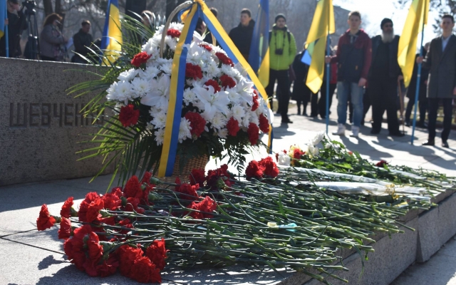 Жители Николаева почтили память Великого Кобзаря Фото № 9 Жители Николаева почтили память Великого Кобзаря Фото № 9