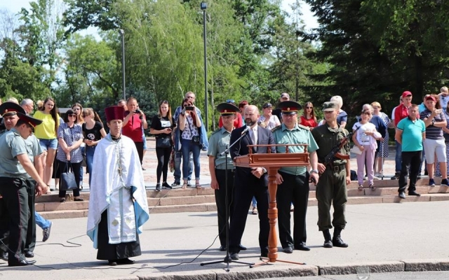 Молодые нацгвардийцы торжественно приняли военную присягу в центре Николаева Фото № 25 Молодые нацгвардийцы торжественно приняли военную присягу в центре Николаева Фото № 25
