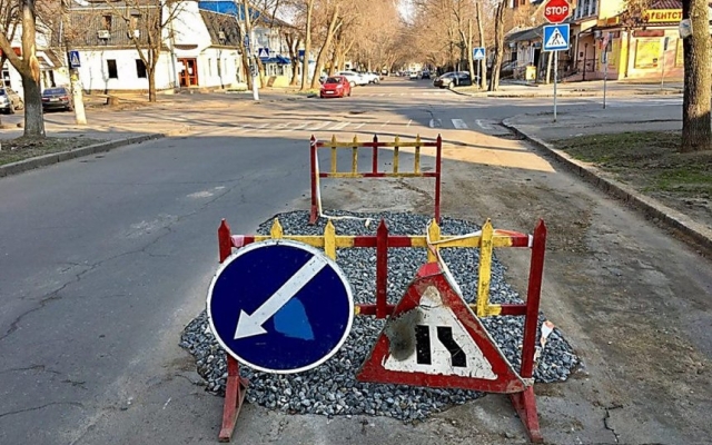 На улицах Николаева 374 разрытых ямы: у водоканала нет денег, чтобы закопать Фото № 0 На улицах Николаева 374 разрытых ямы: у водоканала нет денег, чтобы закопать Фото № 0