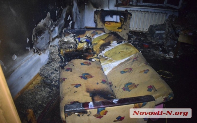 В Николаеве ночной пожар унес жизнь мужчины Фото № 4 В Николаеве ночной пожар унес жизнь мужчины Фото № 4