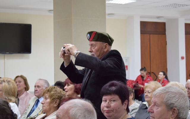 «Спасибо каждому из вас»: В Николаеве состоялась традиционная встреча с ветеранами войны Фото № 5 «Спасибо каждому из вас»: В Николаеве состоялась традиционная встреча с ветеранами войны Фото № 5