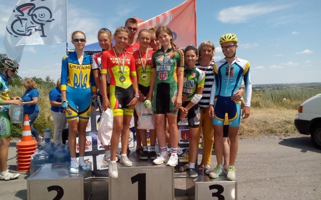 Николаевские велосипедисты завоевали медали на Чемпионате Украины в Днепре Фото № 5 Николаевские велосипедисты завоевали медали на Чемпионате Украины в Днепре Фото № 5