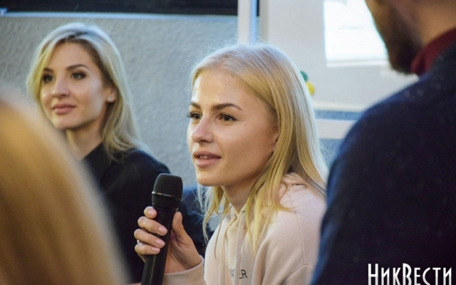 Топовые Instagram-блогеры собрались вместе для обмена личным опытом Фото № 1 Топовые Instagram-блогеры собрались вместе для обмена личным опытом Фото № 1