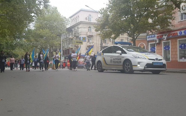 На Соборной прошел парад представителей всех национальностей, проживающих в Николаеве и области Фото № 0 На Соборной прошел парад представителей всех национальностей, проживающих в Николаеве и области Фото № 0