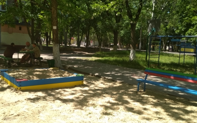 В Центральном районе борются со стихийными мусорными свалками Фото № 2 В Центральном районе борются со стихийными мусорными свалками Фото № 2