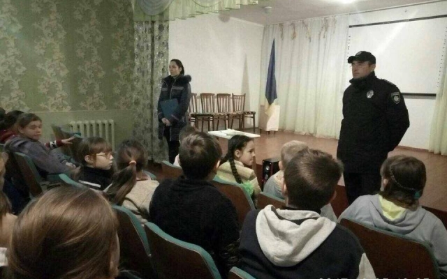 Школьников учили противостоять физическому и моральному насилию Фото № 2 Школьников учили противостоять физическому и моральному насилию Фото № 2