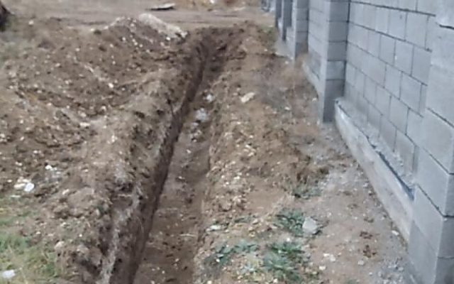 В Николаеве на берегу Ингула во время строительных работ обнаружили человеческие останки Фото № 2 В Николаеве на берегу Ингула во время строительных работ обнаружили человеческие останки Фото № 2