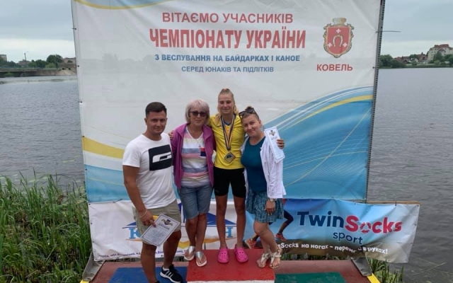 Миколаївські спортсмени посіли призові місця на чемпіонаті України з веслування на байдарках і каное Фото № 7 Миколаївські спортсмени посіли призові місця на чемпіонаті України з веслування на байдарках і каное Фото № 7
