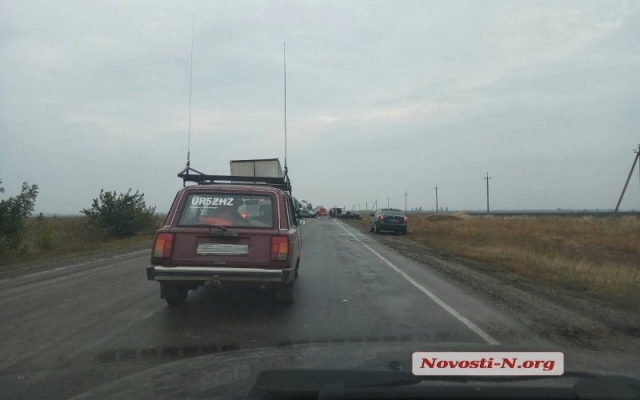 На трассе «Николаев-Херсон» произошло ДТП, есть пострадавшие Фото № 0 На трассе «Николаев-Херсон» произошло ДТП, есть пострадавшие Фото № 0