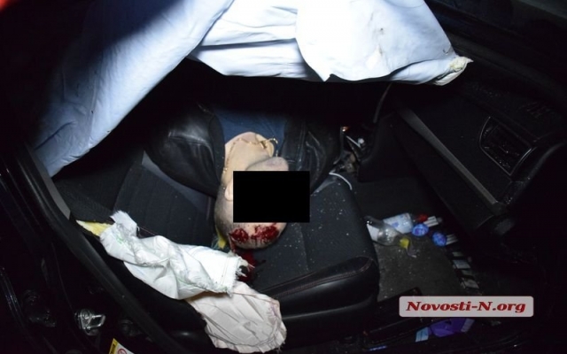 На трассе «Николаев-Одесса» произошла жуткая авария, есть погибшие (фото и видео 18+) Фото № 0 На трассе «Николаев-Одесса» произошла жуткая авария, есть погибшие (фото и видео 18+) Фото № 0