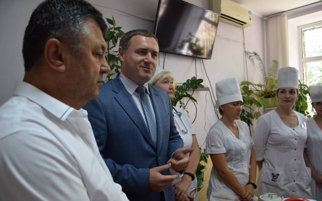 Николаевские детские областные больницы получили новое медицинское оборудование Фото № 10 Николаевские детские областные больницы получили новое медицинское оборудование Фото № 10
