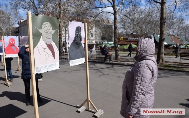 На главной пешеходной улице Николаева проходит необычная выставка, посвященная Тарасу Шевченко Фото № 15 На главной пешеходной улице Николаева проходит необычная выставка, посвященная Тарасу Шевченко Фото № 15